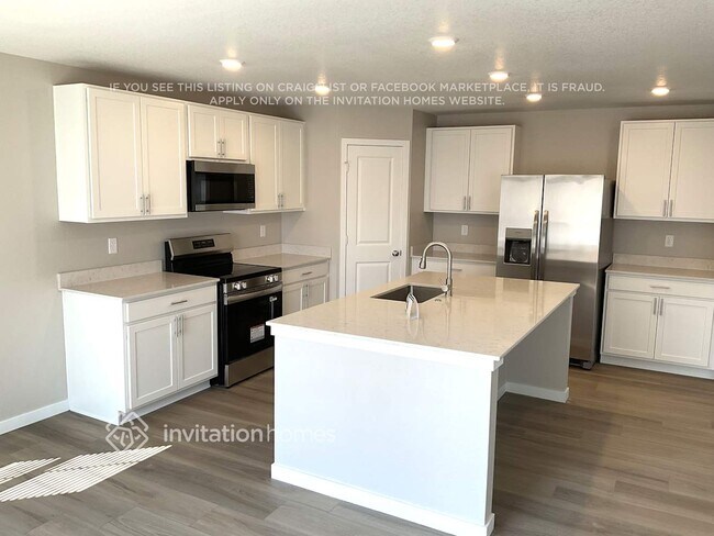 Foto del edificio - 22074 E 39th Ave