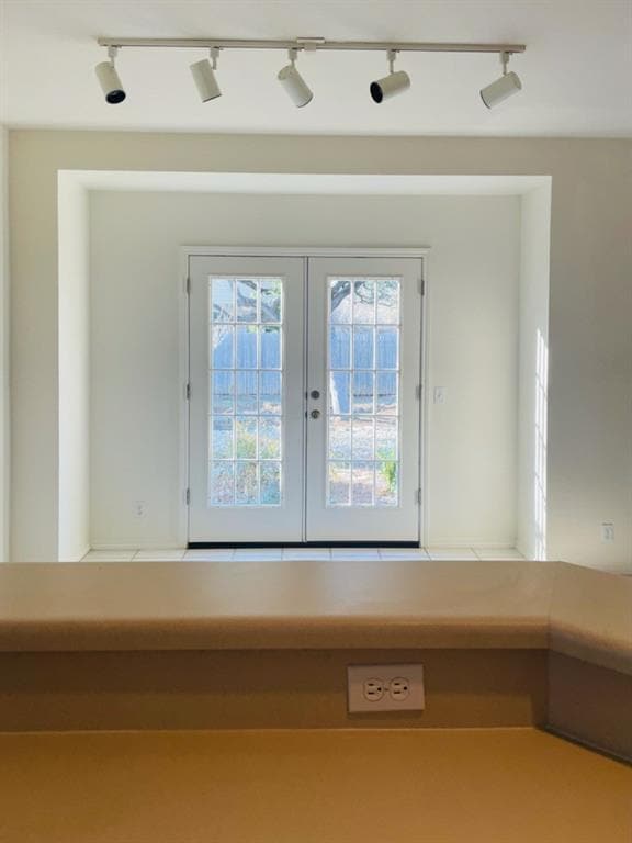 Building Photo - 2114 Simbrah Dr