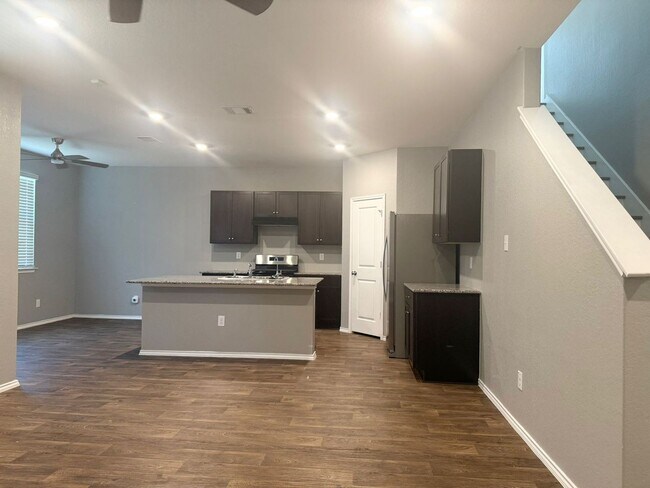 Building Photo - 3319 Angus Crossing