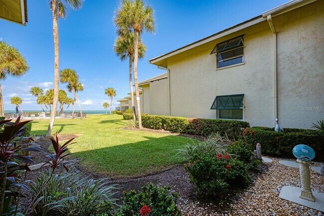 Foto del edificio - 4660 Ocean Blvd