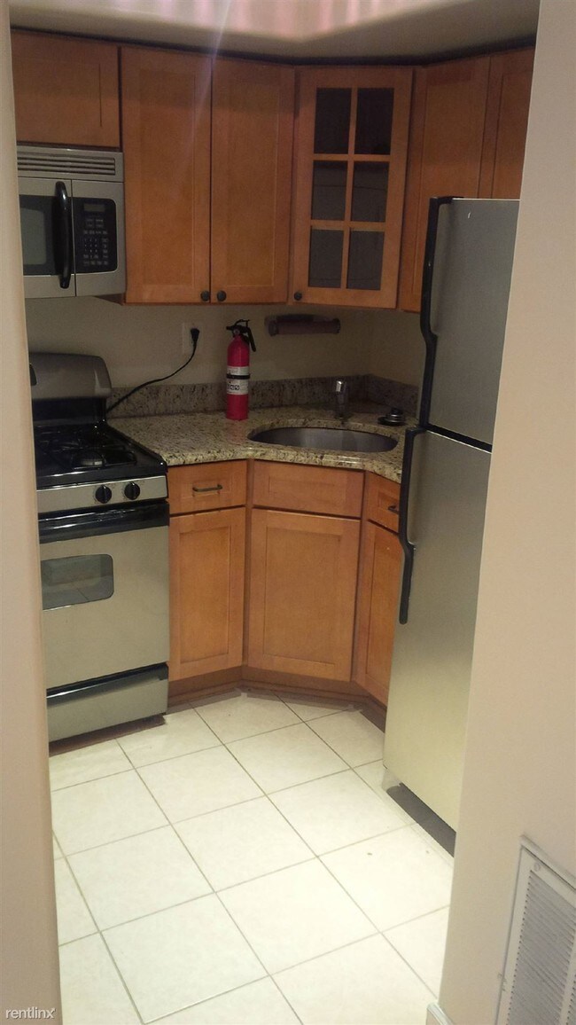 Foto del edificio - 1617 12th St NW