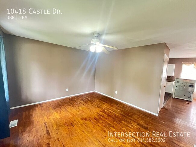 Foto del edificio - 10418 Castle Dr