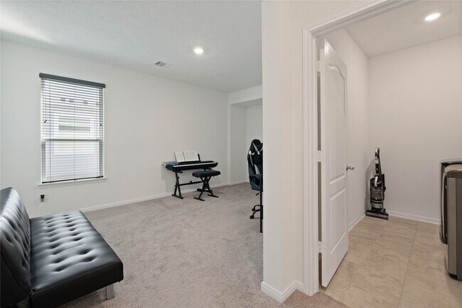 Foto del edificio - 4007 Mossy banks Ln