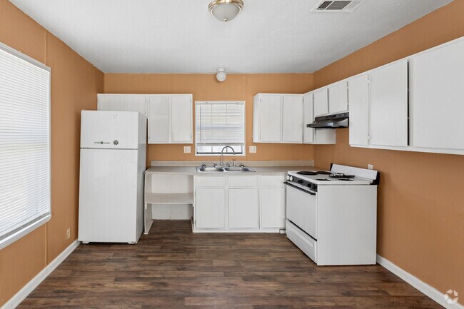 2 habitaciones, 1 baño - #201 - Cocina - 1302-1308 S Fitzhugh Ave