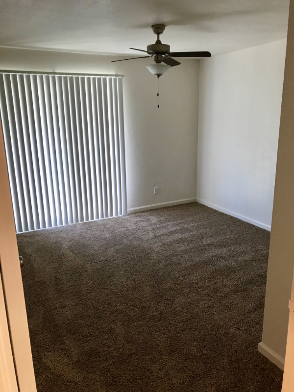 Building Photo - 9243 Elk Grove Florin Rd
