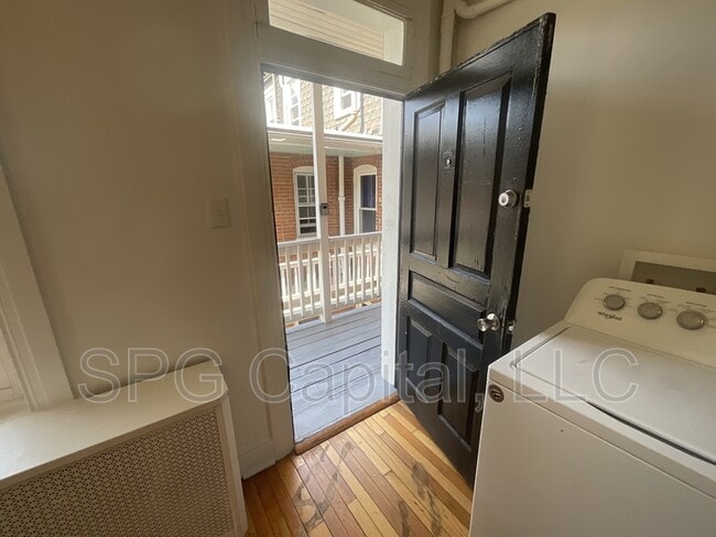 Foto del edificio - 822 W Princess St