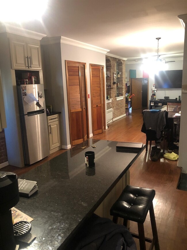 Foto del edificio - 809 Washington St