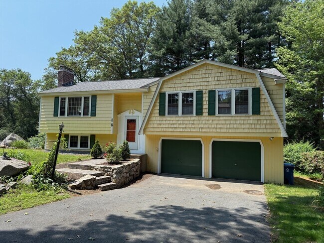 Foto del edificio - 37 Woodbury Rd