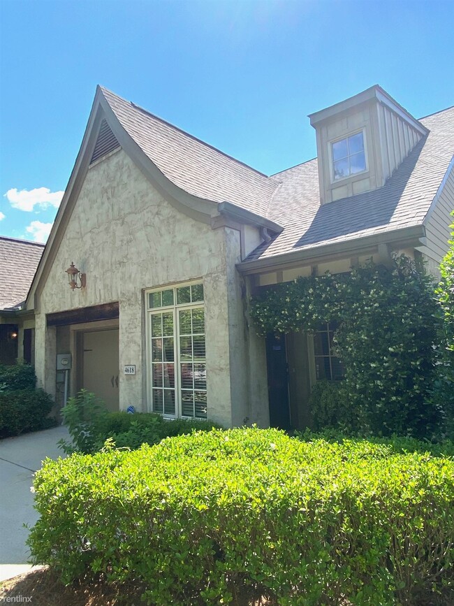 Foto del edificio - 3 br, 2.5 bath Townhome - 4618 Cotswold Lane