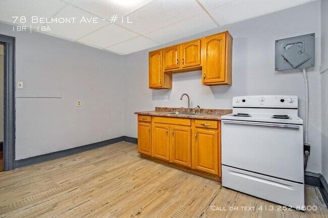 Foto del edificio - 78 Belmont Ave