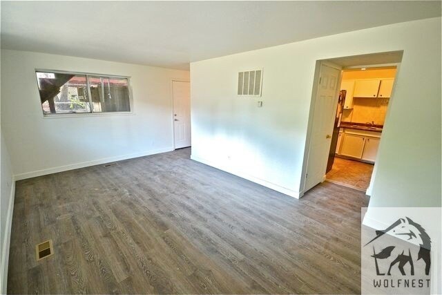 Foto del edificio - 942 N Cornell St
