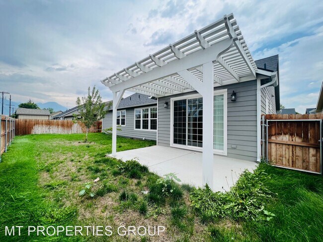 Building Photo - 3 br, 2 bath House - 105 Wildrose Ct