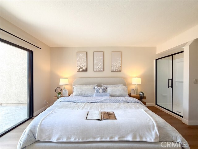 Foto del edificio - 1034 Romney Dr