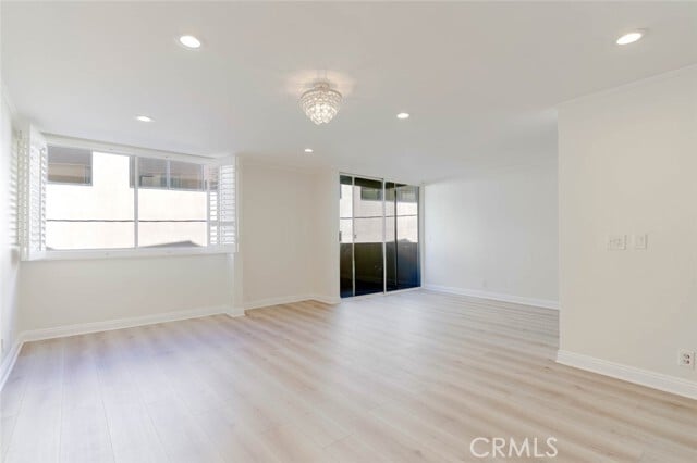 Building Photo - 14141 Dickens St