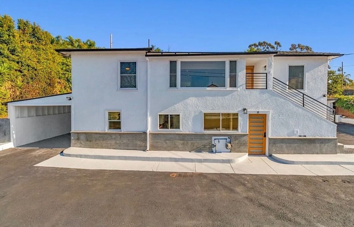 Building Photo - 351 Eucalyptus Ave