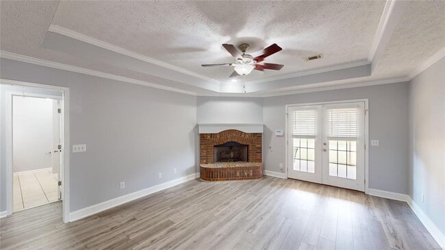 Foto del edificio - 275 Allen Dr