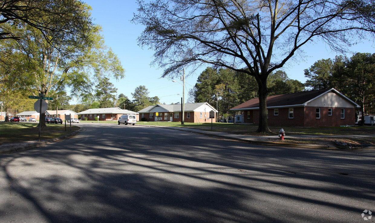 Exterior - Woodall Heights Apartments