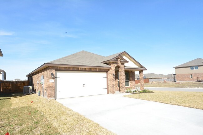Building Photo - 6510 Ambrose Cir
