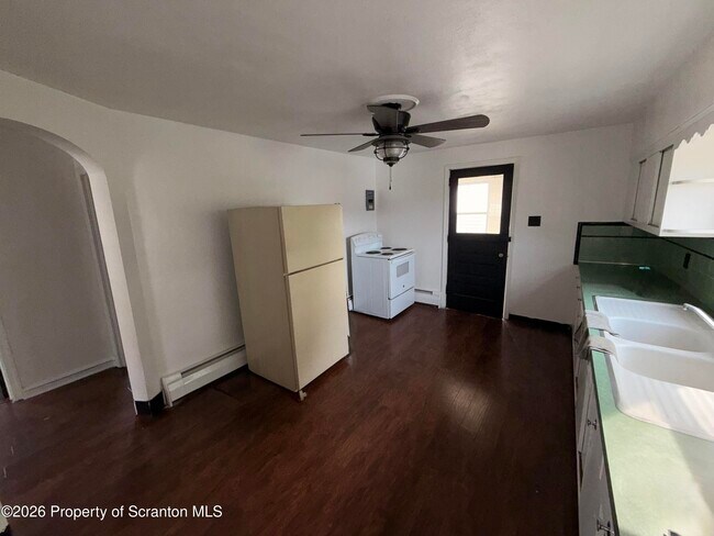 Foto del edificio - 149 Tompkins St