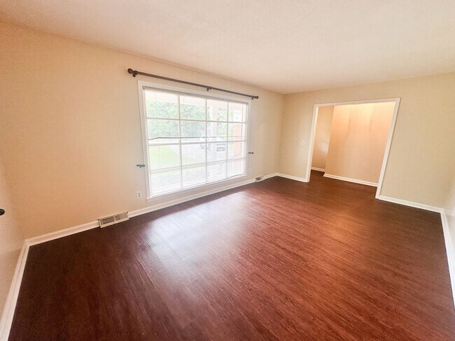 Foto del edificio - Beautiful Waterfront 4-Bedroom Home in Pirates Cove!