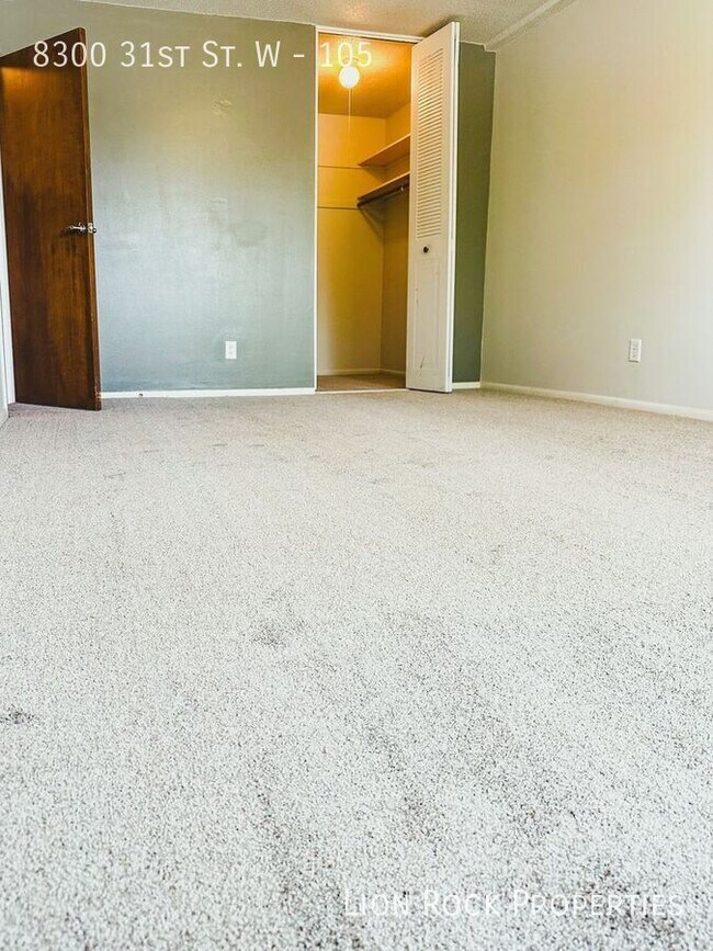 Foto del edificio - 8300 W 31st St