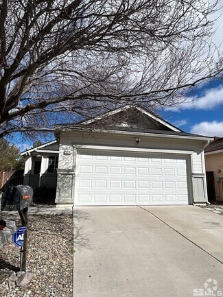 Building Photo - 4918 Bayridge Ln