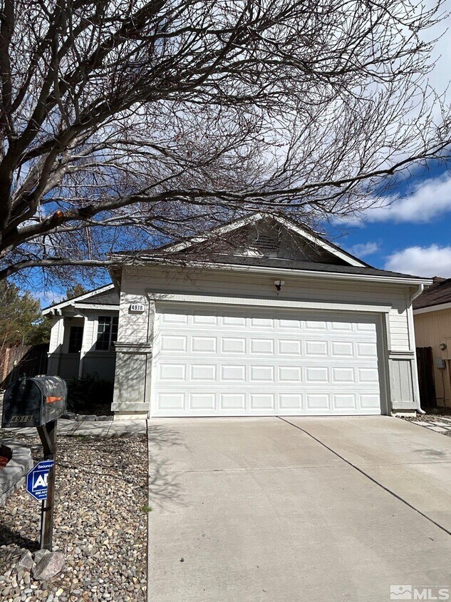 Foto principal - 4918 Bayridge Ln