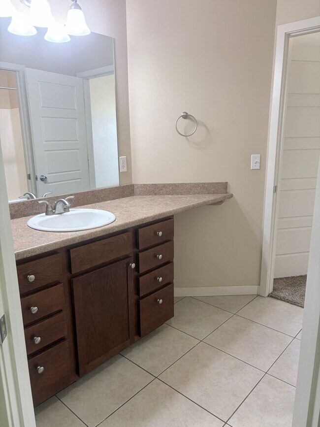 Foto del edificio - Three Springs Townhome