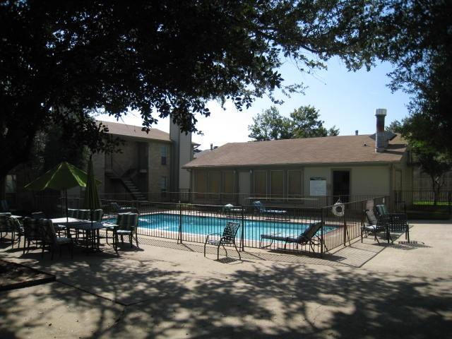 Foto del edificio - 10650 Steppington Dr