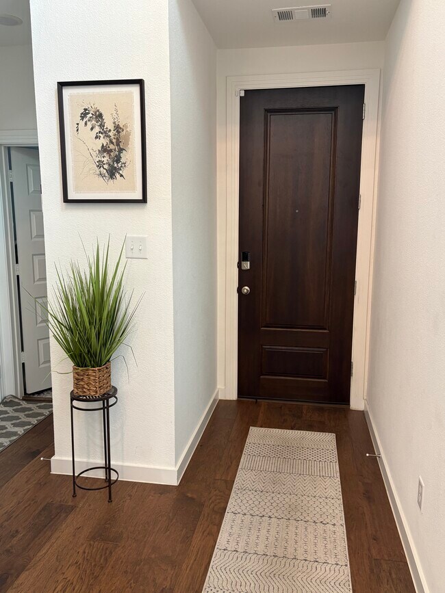 Foto del edificio - 3937 Chesapeake Ln