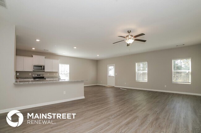 Foto del edificio - 529 Firethorn Ct