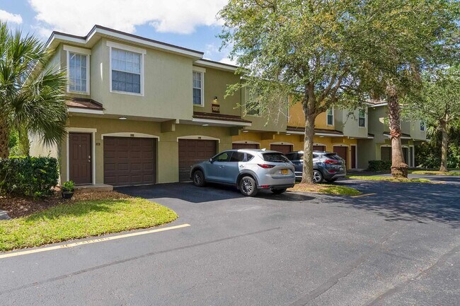 Building Photo - 1001 Bella Vista Blvd