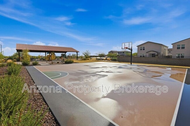 Building Photo - 17232 W Paraiso Ln