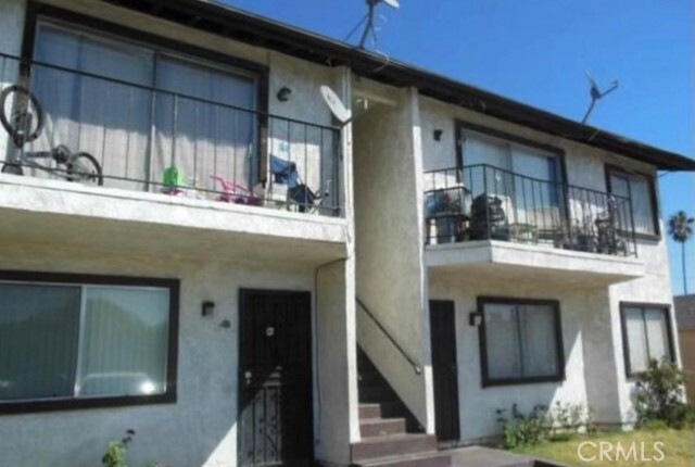 Primary Photo - 8998 Mango Ave