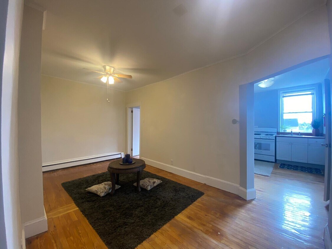 192 Harrison Ave Unit 1, Garfield, NJ 07026 Condo for Rent in