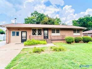 Building Photo - 3606 NW Kenard Ave