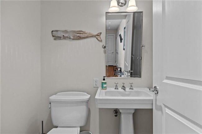 Building Photo - 1 Tower Dr