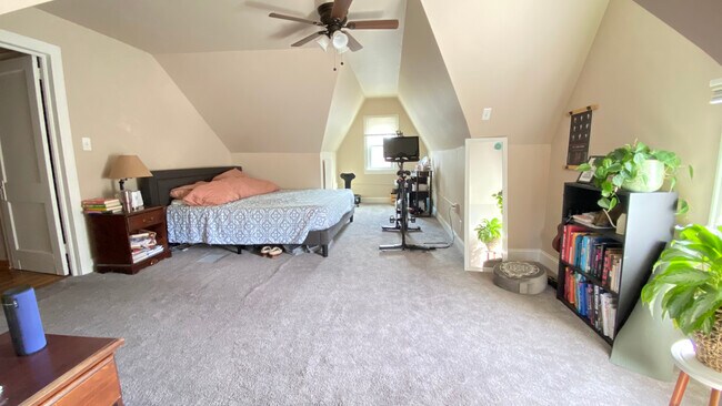 Master Bedroom - 3815 24th Ave S