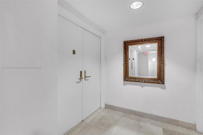Foto del edificio - 151 SE 15th Rd