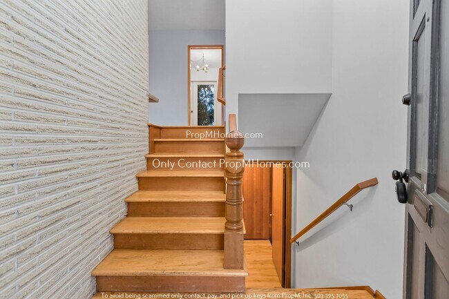 Foto del edificio - Wonderful Family Home Near Multnomah Villa...