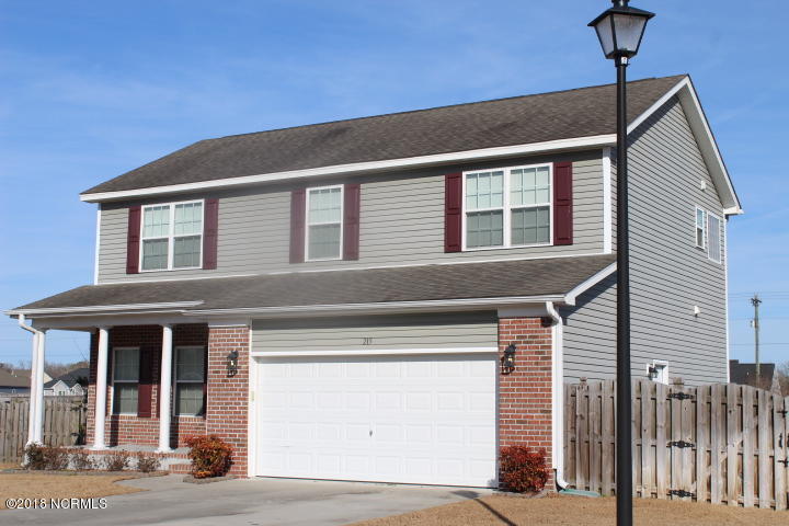 Primary Photo - 215 Bonanza Dr
