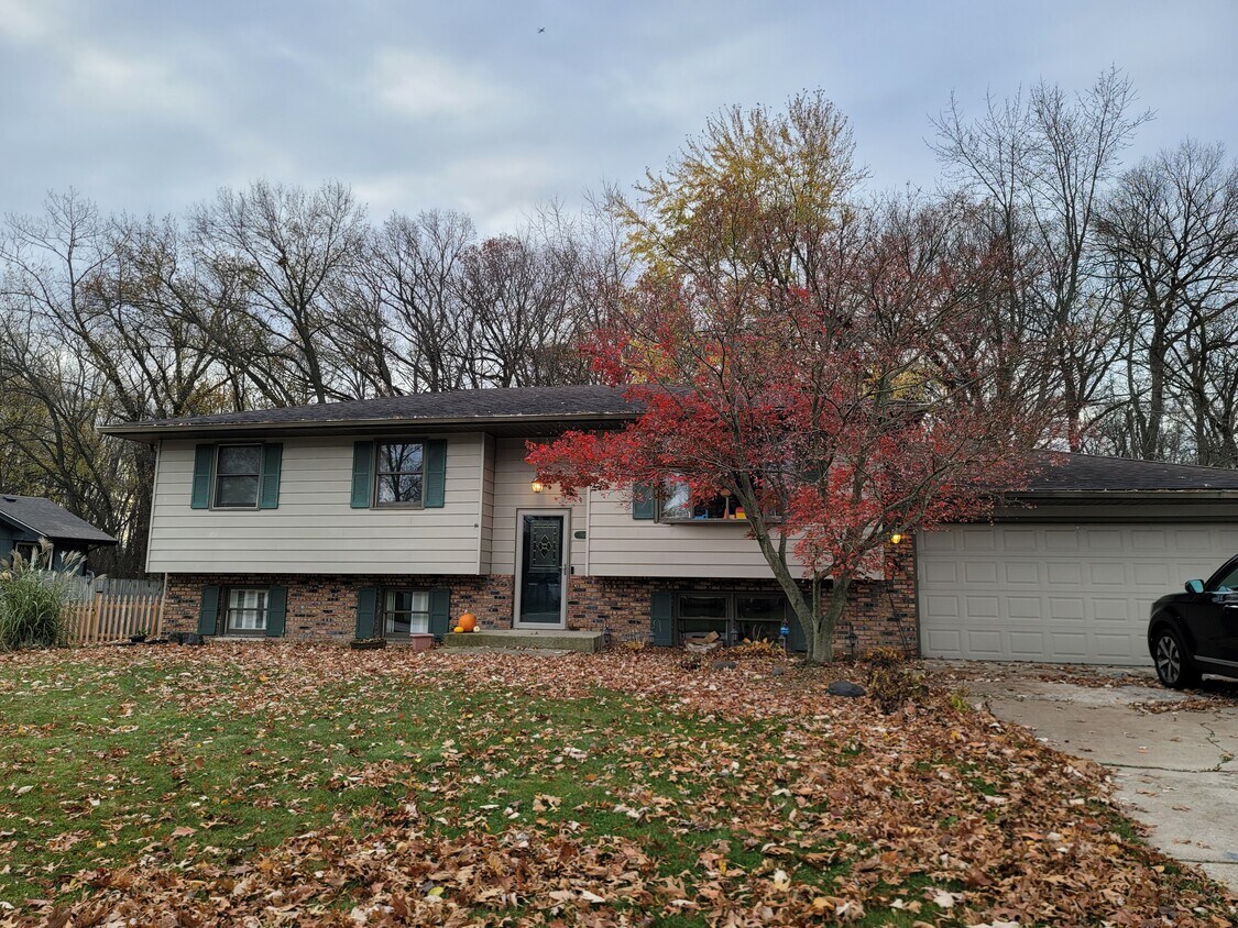 701 Shannon Dr, Chesterton, IN 46304 House Rental in Chesterton, IN