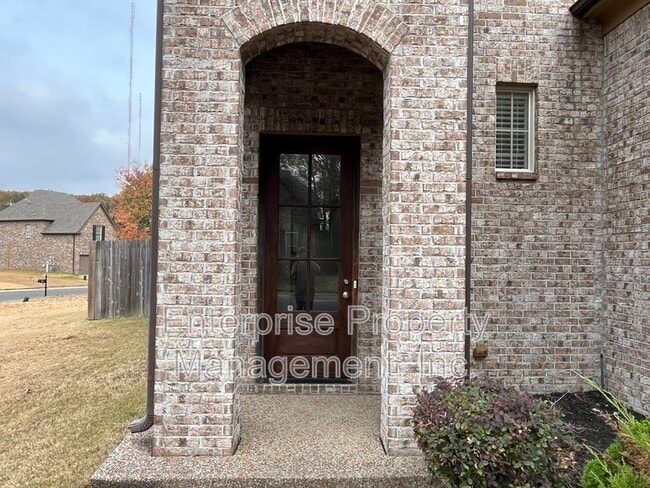 Foto del edificio - 7240 Winterbrook Ln