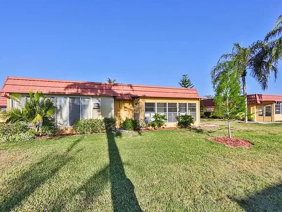 Building Photo - 202 Bedford Trl