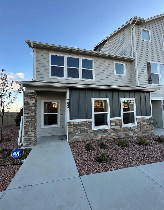 Building Photo - 7935 Shiloh Mesa Dr