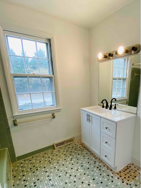 Foto del edificio - 3413 Centennial Ln
