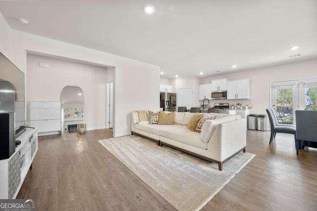 Foto del edificio - 5184 Barberry Ave