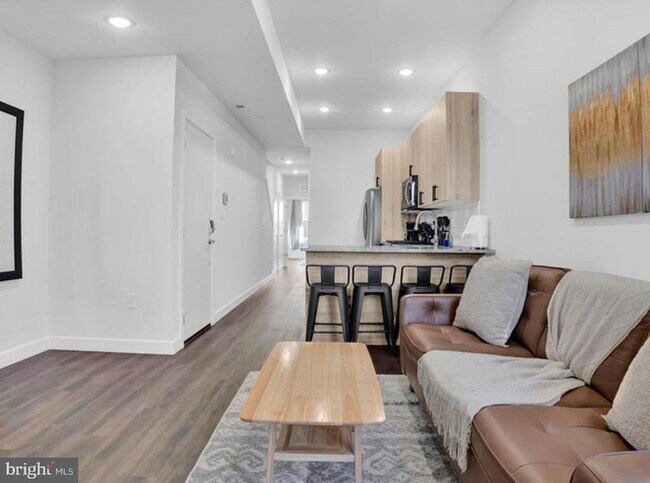 Foto del edificio - 1748 N Marshall St