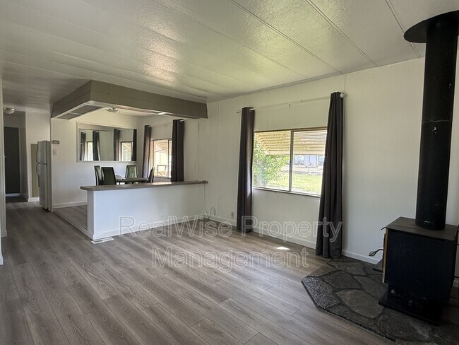 Foto del edificio - 2515 Nonpareil Rd