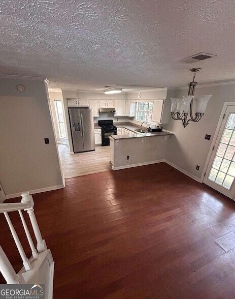 Foto del edificio - 1089 Ashbury Dr
